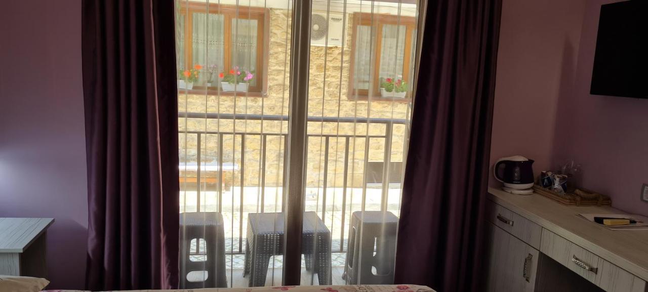Kirios Hotel Nesebar Exterior foto