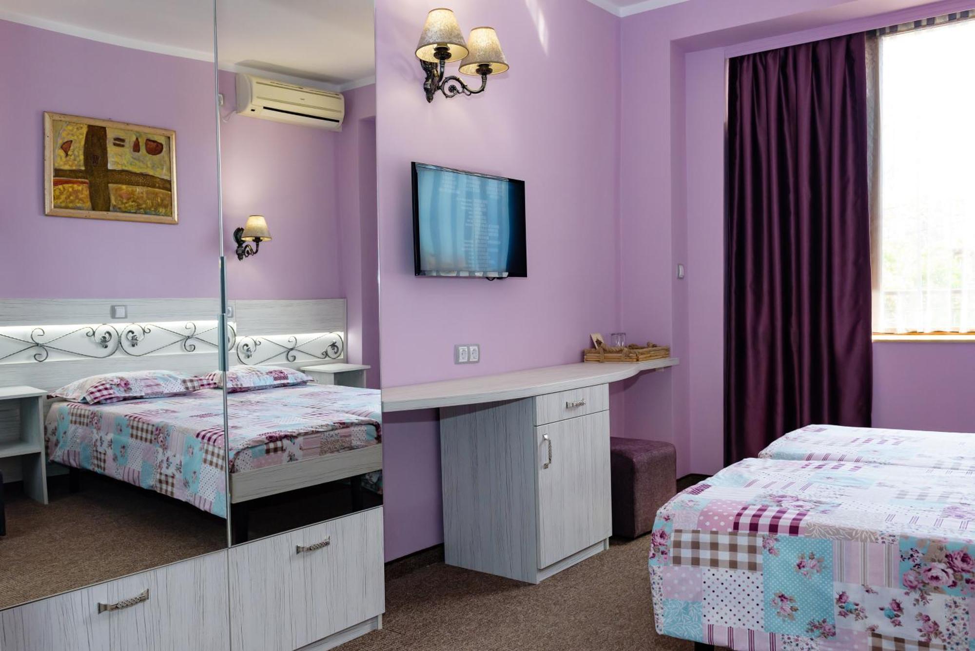 Kirios Hotel Nesebar Exterior foto