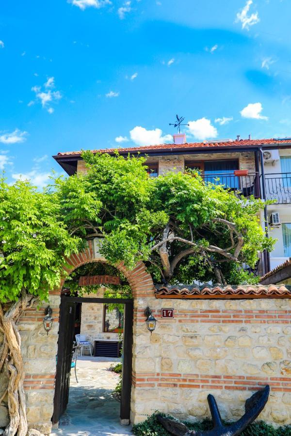 Kirios Hotel Nesebar Exterior foto